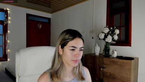 nathaly sky online show from January 2025 10:18:02 AM