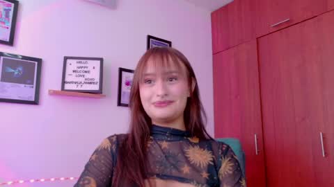 Snapshot of nathalia_ramirez_ chatting on May 2026 09:56:02 PM Nathalia Ramirez online show from May 2026 09:56:02 PM