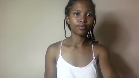 nathalie004 online show from November 2025 05:29:02 AM