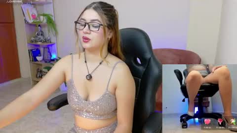 Snapshot of nathalie_29 chatting on July 2026 12:22:02 PM NATHALIE online show from July 2026 12:22:02 PM