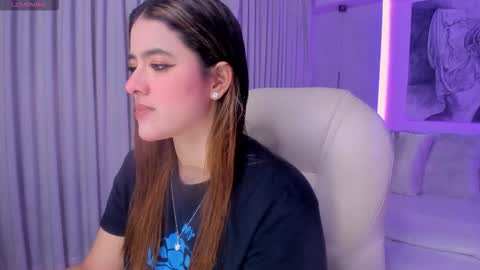 NATHALIE online show from December 2025 11:06:02 AM