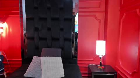 nathalie rossel online show from February 2025 01:22:01 AM