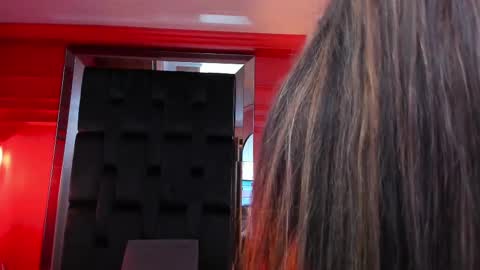 nathalie rossel online show from March 2025 01:12:01 AM