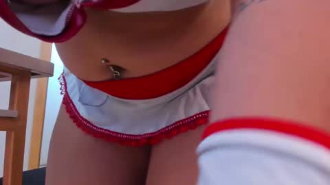 nathalie rossel online show from October 2025 07:48:01 PM