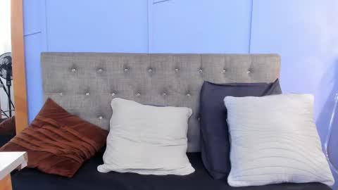 nathalie rossel online show from November 2025 09:15:02 PM