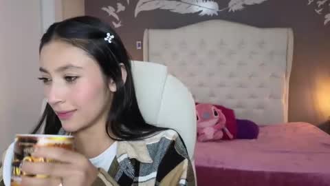 nathaly_blue online show from January 2025 06:23:01 PM