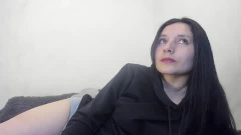 Nathaly online show from September 2025 07:49:02 PM