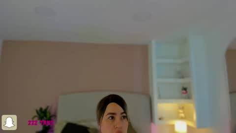 NATHALY  online show from April 2026 10:42:01 AM