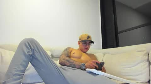 nathan_gross online show from March 2026 12:03:01 AM