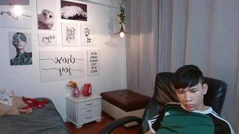 nathanclay online show from September 2025 04:50:01 AM