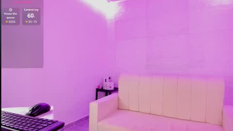 Nathie online show from December 2025 11:23:02 PM