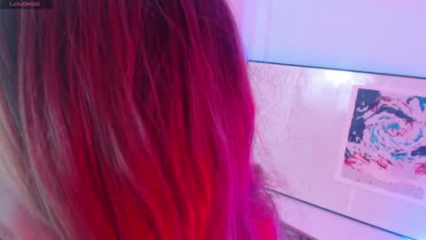 Nathalia online show from October 2025 11:14:01 PM