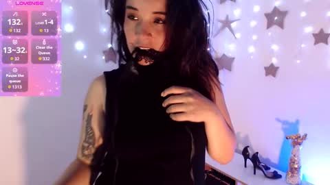 Nathalia online show from November 2025 12:32:01 AM