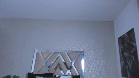 Natalia online show from December 2025 12:04:01 AM