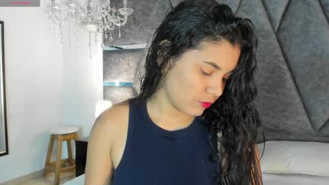 Naty online show from April 2026 11:49:02 AM