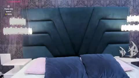 Natty online show from January 2025 09:01:02 PM