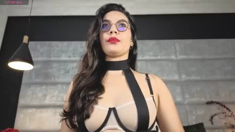 Natty Trainor online show from July 2026 09:52:01 PM
