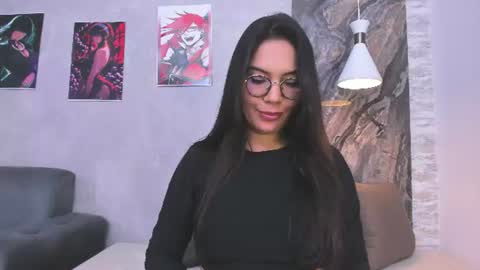 Natty Trainor online show from July 2026 03:15:01 PM