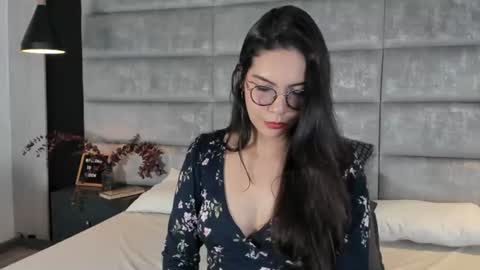 Natty Trainor online show from August 2026 10:56:01 PM