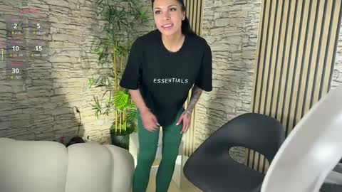 Snapshot of nattywithoutdaddy chatting on February 2026 08:58:02 AM NATTY FIERROS online show from February 2026 08:58:02 AM