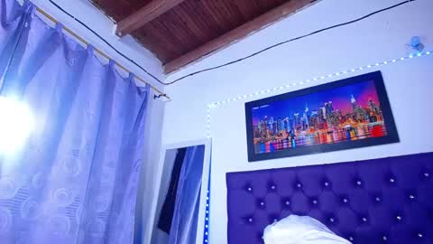 Snapshot of naturalboobs1 chatting on February 2025 09:23:01 AM Annie online show from February 2025 09:23:01 AM