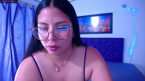 Snapshot of naturalboobs1 chatting on February 2025 06:15:02 AM Annie online show from February 2025 06:15:02 AM