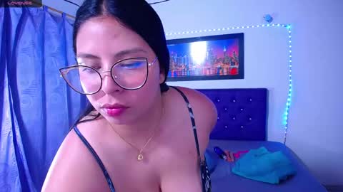 Snapshot of naturalboobs1 chatting on March 2025 03:10:02 AM Annie online show from March 2025 03:10:02 AM