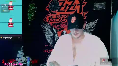 Snapshot of naturesbest951 chatting on November 2025 02:45:01 AM NATURESBEST online show from November 2025 02:45:01 AM