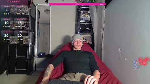 Snapshot of naturesbest951 chatting on February 2026 12:07:01 AM NATURESBEST online show from February 2026 12:07:01 AM