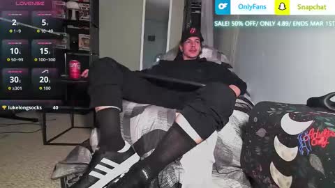 Snapshot of naturesbest951 chatting on February 2026 04:44:02 AM NATURESBEST online show from February 2026 04:44:02 AM