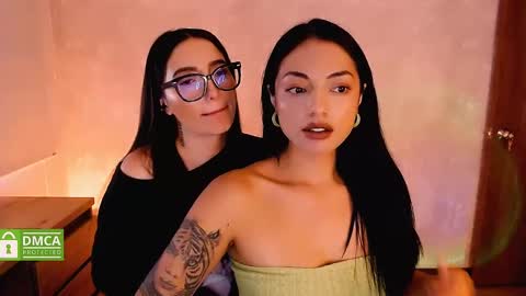 Natalia  Valeria online show from February 2025 01:22:01 PM