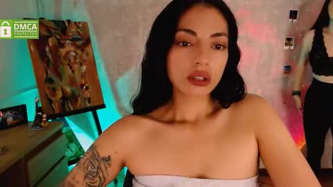 Natalia  Valeria online show from February 2026 10:22:02 AM