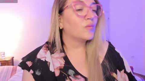 Snapshot of naty__mature_ chatting on July 2026 06:34:02 PM Nataly online show from July 2026 06:34:02 PM