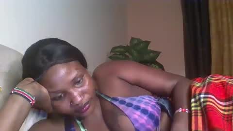 naughty8779 online show from October 2025 07:34:02 PM