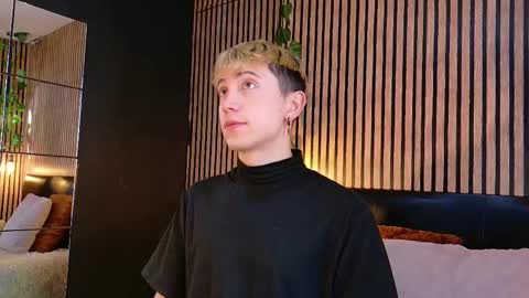 Christopher  Chris online show from March 2025 12:37:01 PM