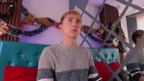 Christopher  Chris online show from December 2025 02:43:02 PM