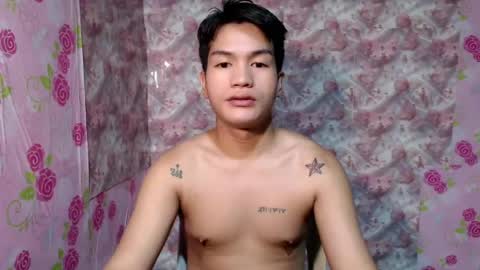 Snapshot of naughty_angelo chatting on July 2026 09:24:01 AM naughty_angelo online show from July 2026 09:24:01 AM