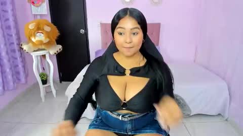 Zoe online show from March 2026 06:44:01 PM