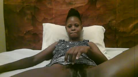 Snapshot of naughty_babe000 chatting on June 2026 03:42:02 AM alisha online show from June 2026 03:42:02 AM