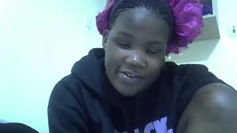 candy online show from November 2025 10:36:02 AM