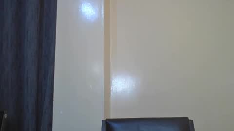 naughty_jazmine online show from November 2025 10:54:02 AM