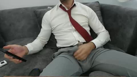 naughty pervert masterboy online show from September 2025 02:31:01 PM