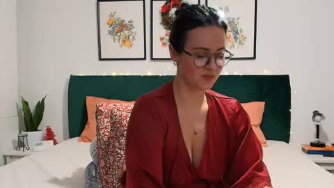 NaughtyBrunetteXXX online show from December 2024 11:23:02 PM