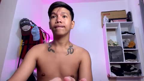 Snapshot of naughtybutsexy69 chatting on November 2025 12:55:01 PM Arch online show from November 2025 12:55:01 PM