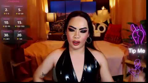 Snapshot of naughtyfridah chatting on June 2026 04:57:01 PM naughtyfridah online show from June 2026 04:57:01 PM