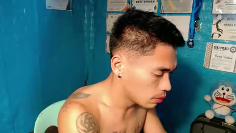 Snapshot of naughtyfuck_boy chatting on October 2025 01:47:02 PM naughtyfuck_boy online show from October 2025 01:47:02 PM