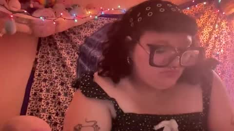 Naughty Girl online show from November 2025 11:07:02 PM