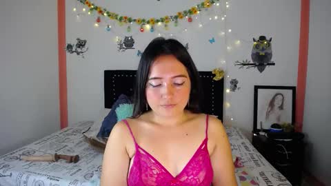 Valeria  online show from December 2024 07:42:01 PM