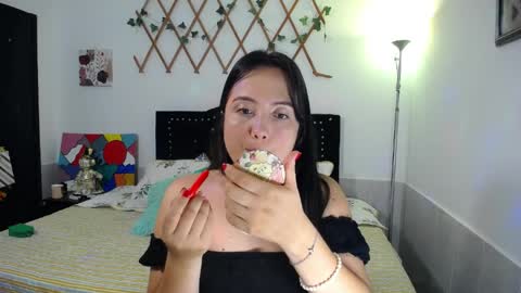 Valeria  online show from April 2026 08:36:02 PM