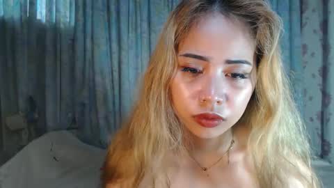 Snapshot of naughtyhotsexyjean chatting on February 2026 08:37:02 AM miss jean online show from February 2026 08:37:02 AM